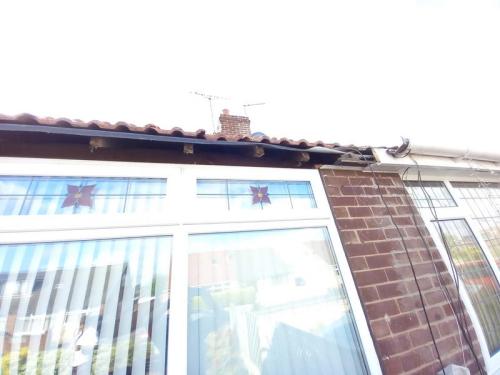 castleford-fascias-soffits-guttering-02